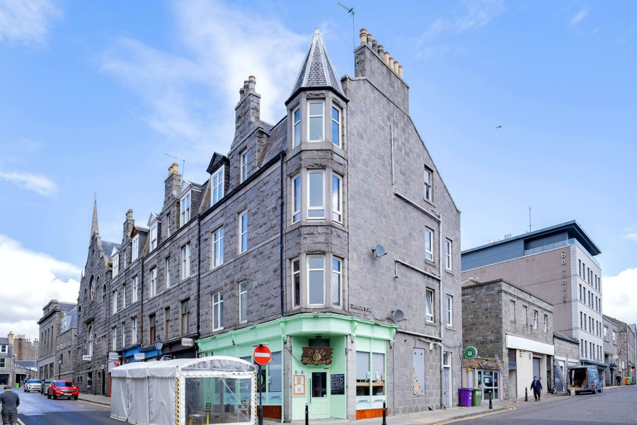 Photo of Flat 4, 70 Langstane Place, Aberdeen, AB11 6EN — offers over £80,000