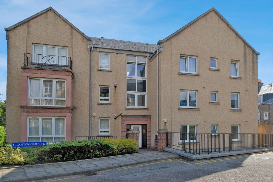 Photo of 4D Granton Gardens, Aberdeen, AB10 6ST — offers over £180,000