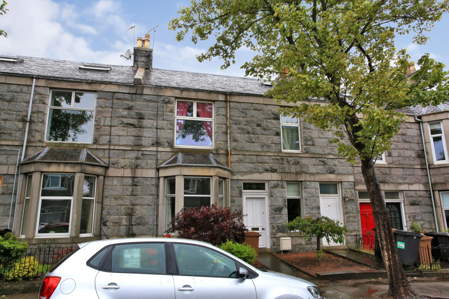 Photo of 65 Cairnfield Place Aberdeen, AB15 5LX — fixed price £225,000