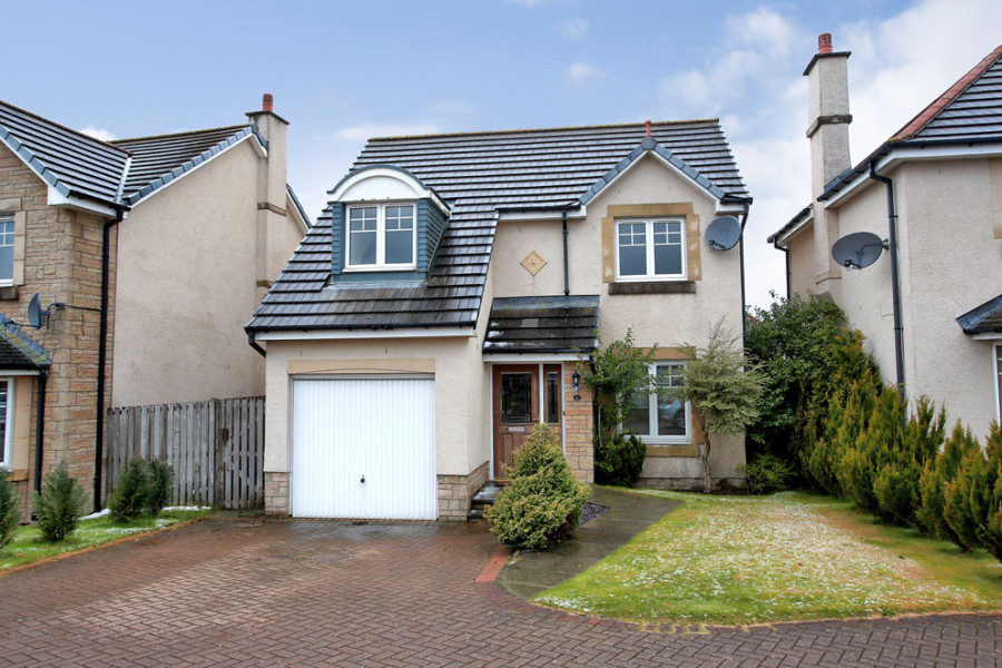 Photo of 4 Carnie Crescent Elrick, Aberdeenshire, AB32 6HY — offers over £254,999