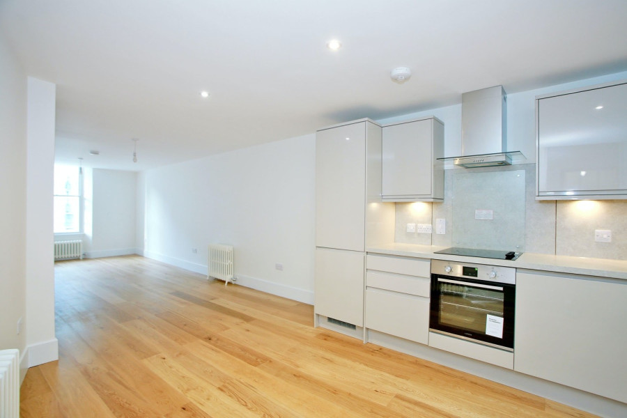 Photo of Crown House Apartment 5 27-29 Crown Street Aberdeen, AB11 6HA — fixed price £165,500