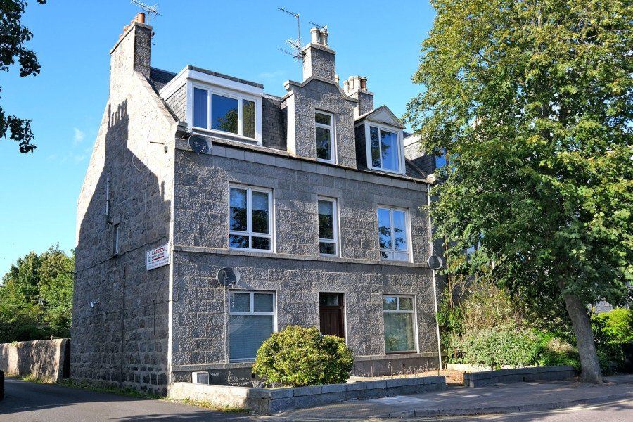 Photo of 78 Broomhill Road, First Floor Right, Aberdeen, AB10 6HU — £600 per calendar month