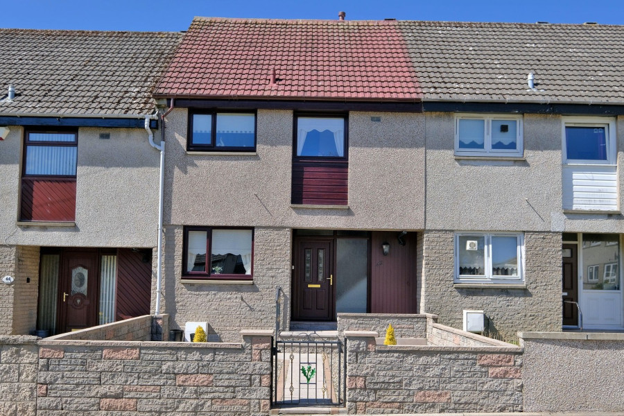 Photo of 42 Gairsay Square, Aberdeen, AB15 6LZ — offers over £145,000