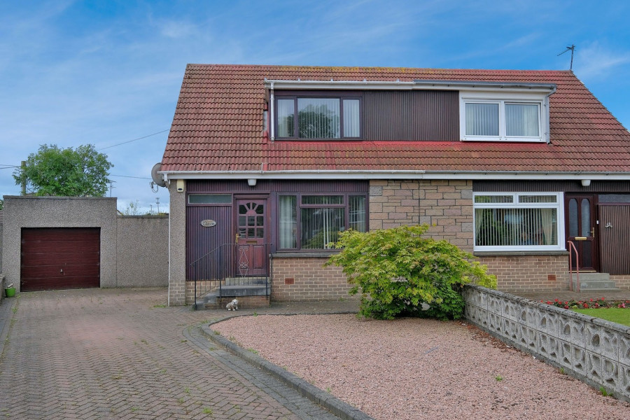 Photo of 11 Glenhome Gardens, Dyce, Aberdeen, AB21 7FG — offers over £165,000
