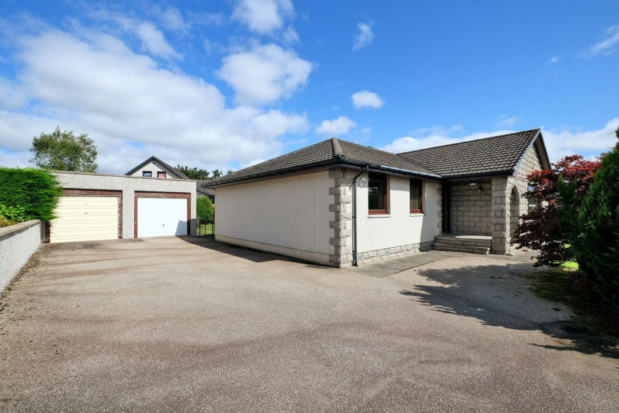 Photo of 6 Drumsinnie Drive Rothienorman Aberdeenshire, AB51 8YZ  — offers over £235,000