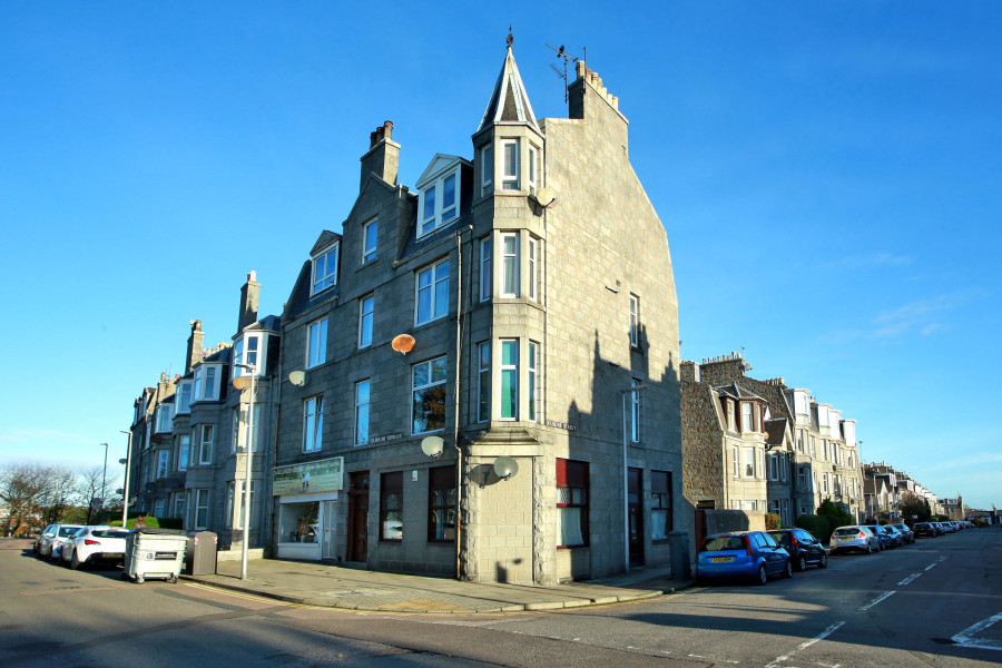 Photo of 1 Erskine Street Aberdeen, AB24 3NP — fixed price £67,495