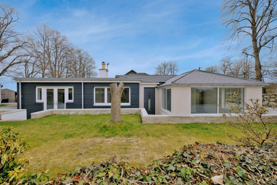 Photo of Newton Cottage, Craigton Road, Cults, Aberdeen, AB15 9PT — offers over £369,000