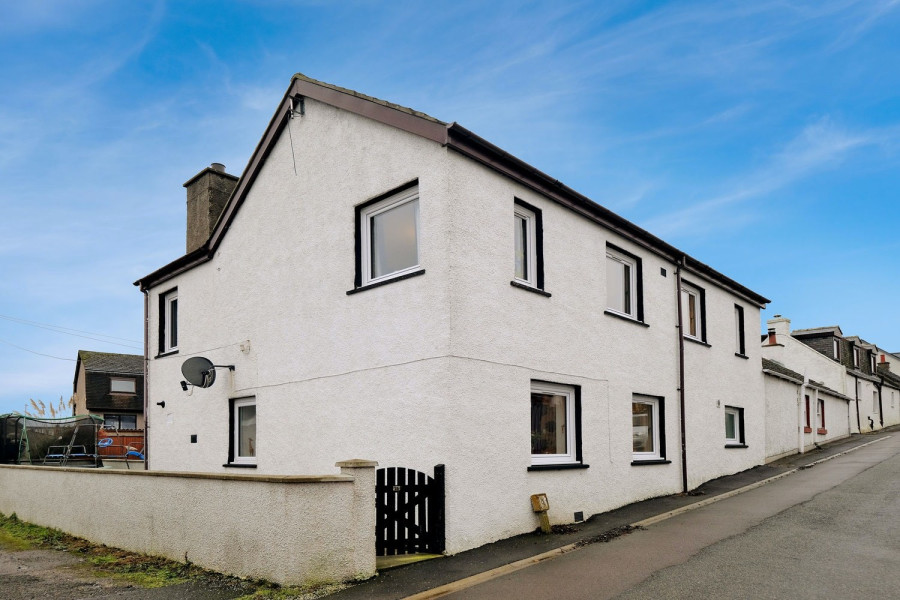 Photo of 26 Skateraw Road, Newtonhill, Aberdeenshire, AB39 3PT — offers over £230,000