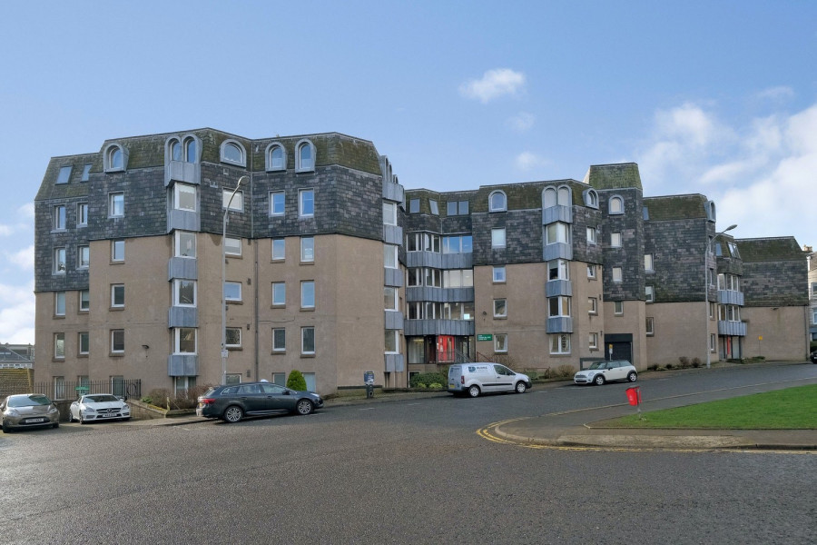 Photo of 5 Strachan Mill Court, Aberdeen, AB25 1TX — offers over £75,000