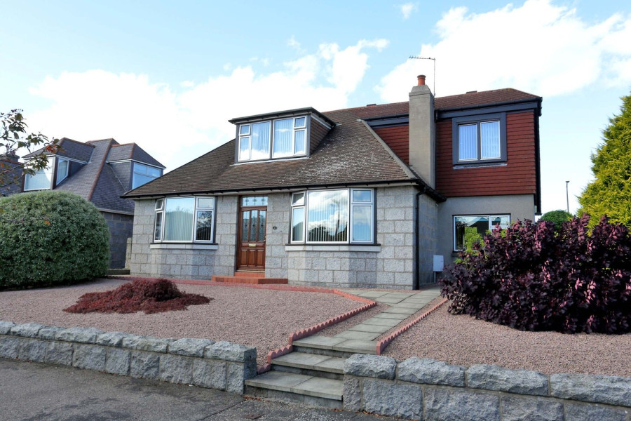 Photo of 2 Westholme Terrace Aberdeen, AB15 6AD — offers around £465,000
