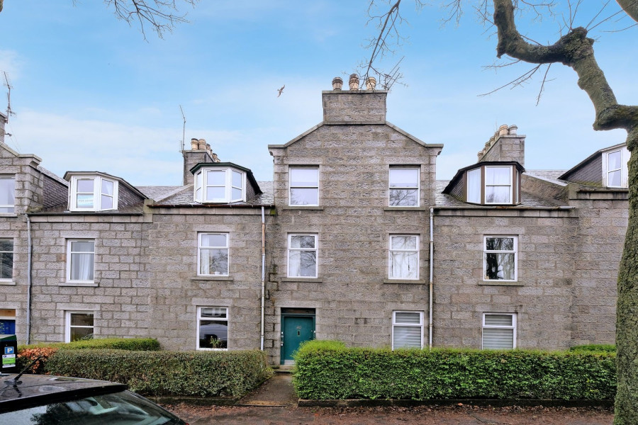 Photo of 40 Thomson Street, Aberdeen, AB25 2QP — offers over £105,000